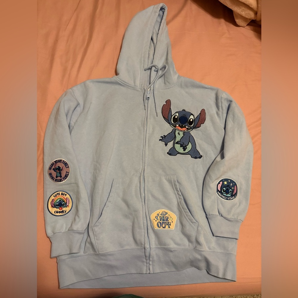 Women’s Stitch zip-up hoodie